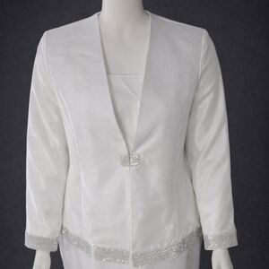 Elegant White Women's Skirt Set with Silver Accents